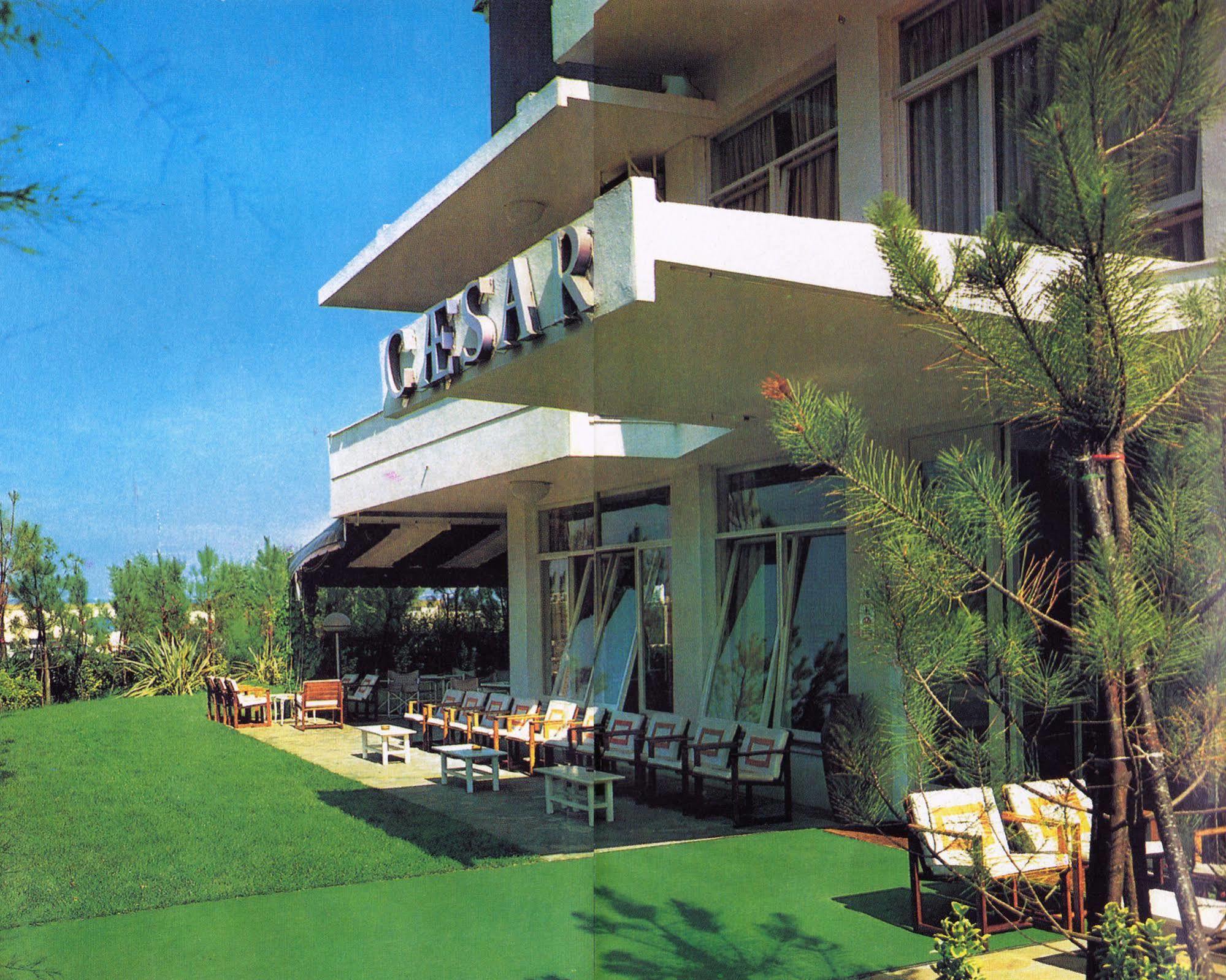 Hotel Caesar Bed And Breakfast ميلانو ماريتيما المظهر الخارجي الصورة